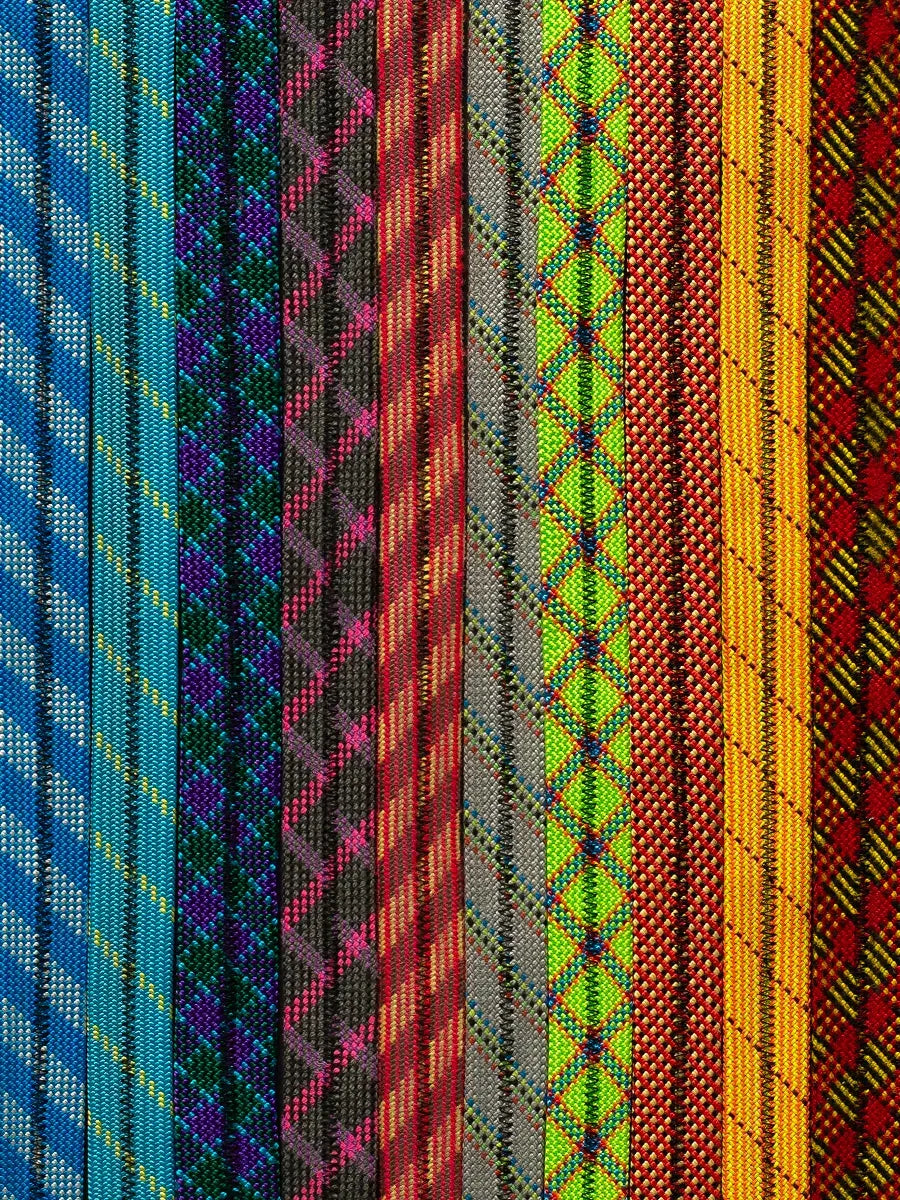 Multicolored climbing rope patterns