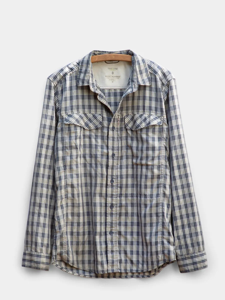 Royal Robbins plaid button down hiking shirt insect shield in Navy White Plaid