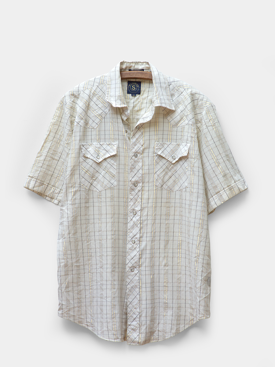 Running-S-Vintage-Button-Short-Sleeve-Shirt-1.png