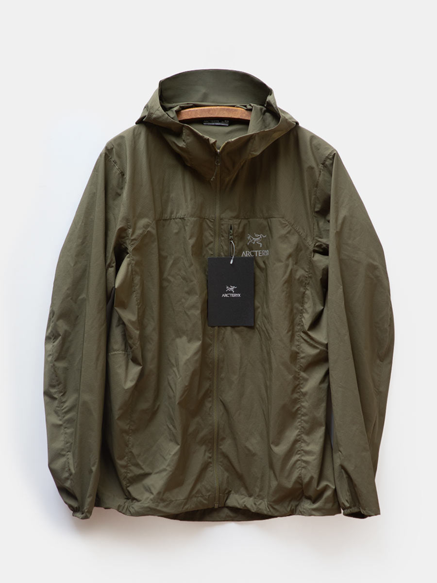 ARCTERYX-SQUAMISH-HOODY-FRONT.jpg