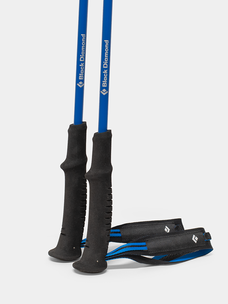 Black-Diamond-Distance-Carbon-Running-Poles-2.png