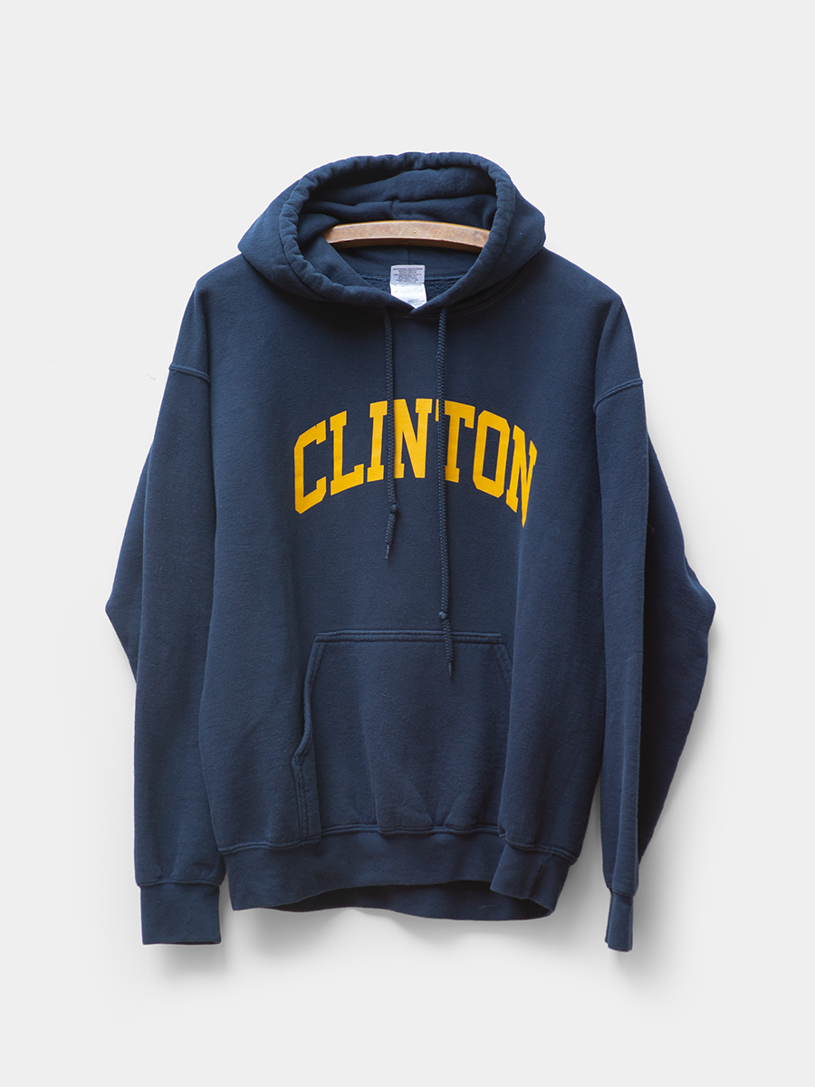 Front Clinton-Vintage-Clinton-Hoodie-Pullover-Navy-1.png