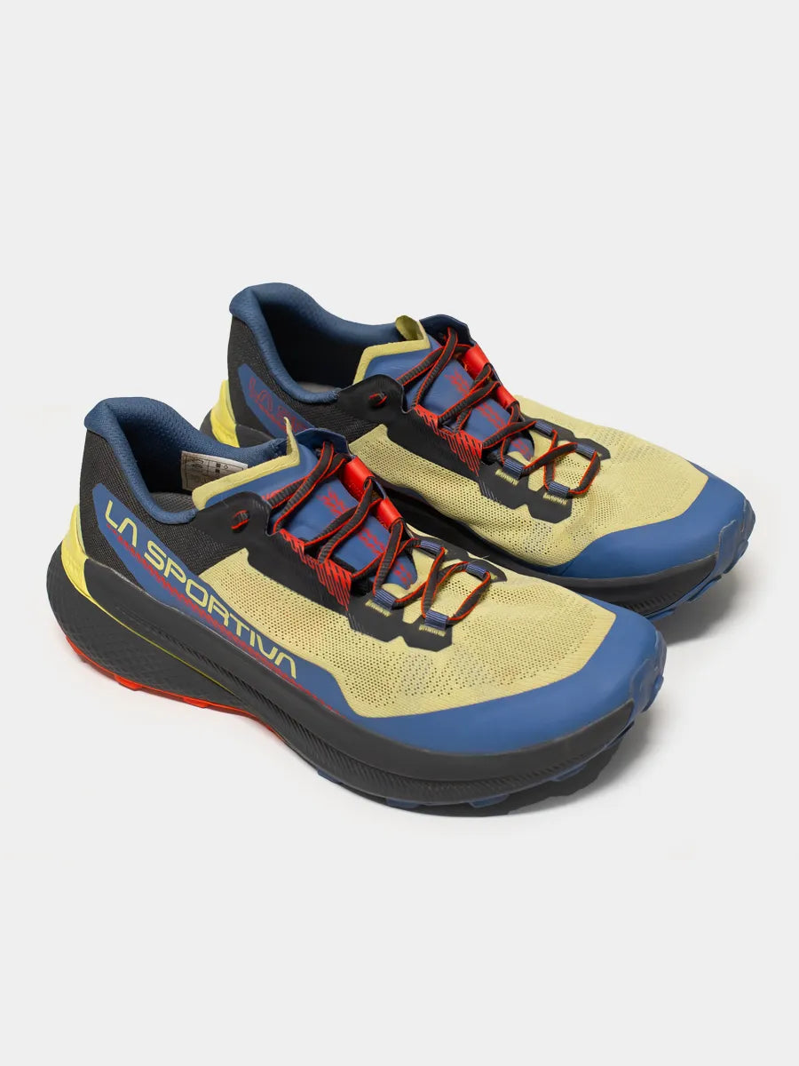 Pair of La Sportiva Prodigio Women’s Trail Running Shoes in Zest/Moonlight colorway.