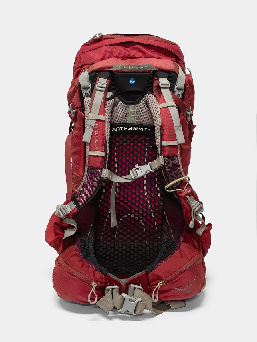 Osprey Women's Aura AG 50 Backpack, Red — photo 5