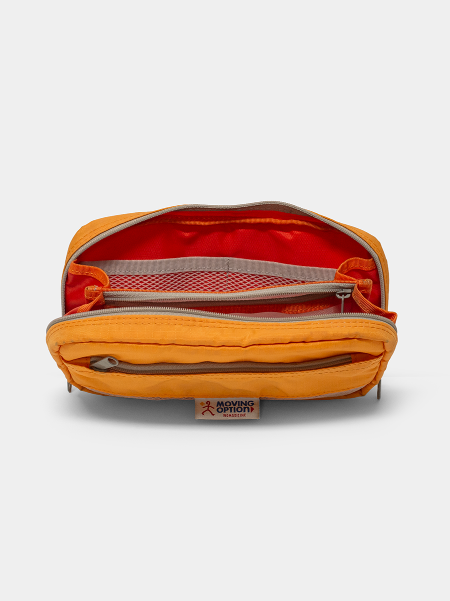 Tangerine NomadicInc-TravelOrganizer-Case-6.png
