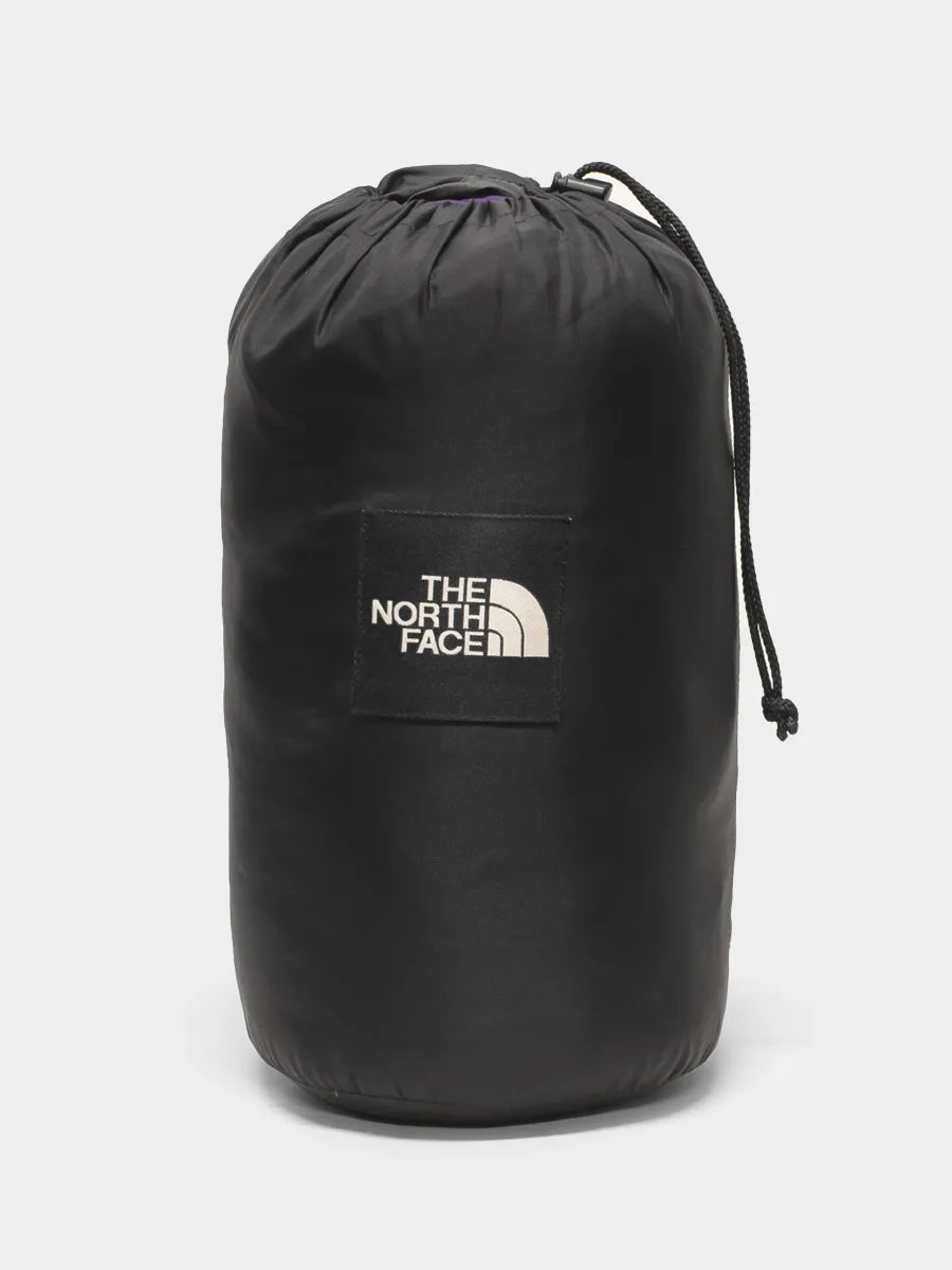 The North Face compression bag in Black with White North Face Logo patch