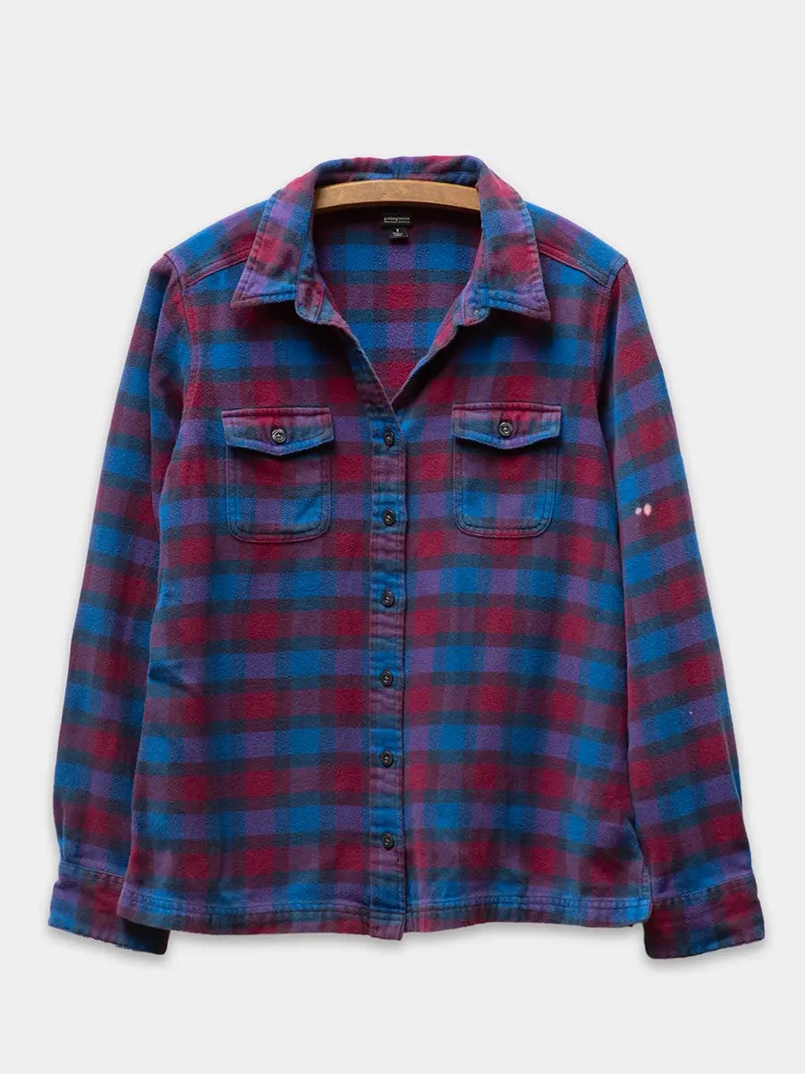 vintage patagonia blue red flannel organic cotton womens