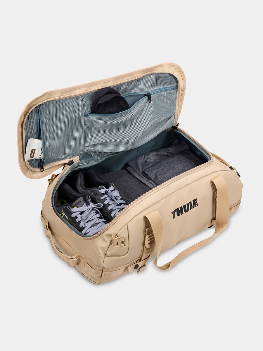 Thule-Chasm-40L-Duffel-5.png