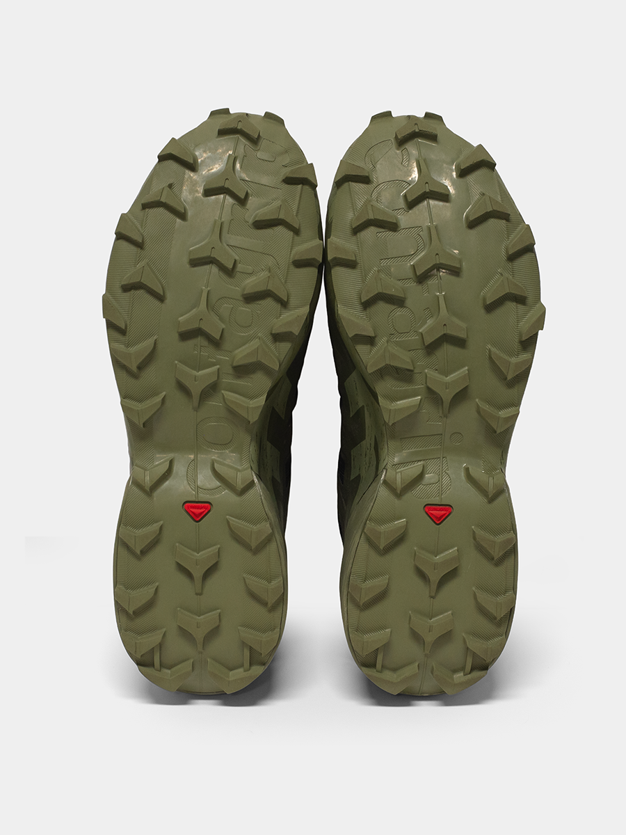 salomon-speedcross-6-gore-tex-trail-running-shoes-mens soles