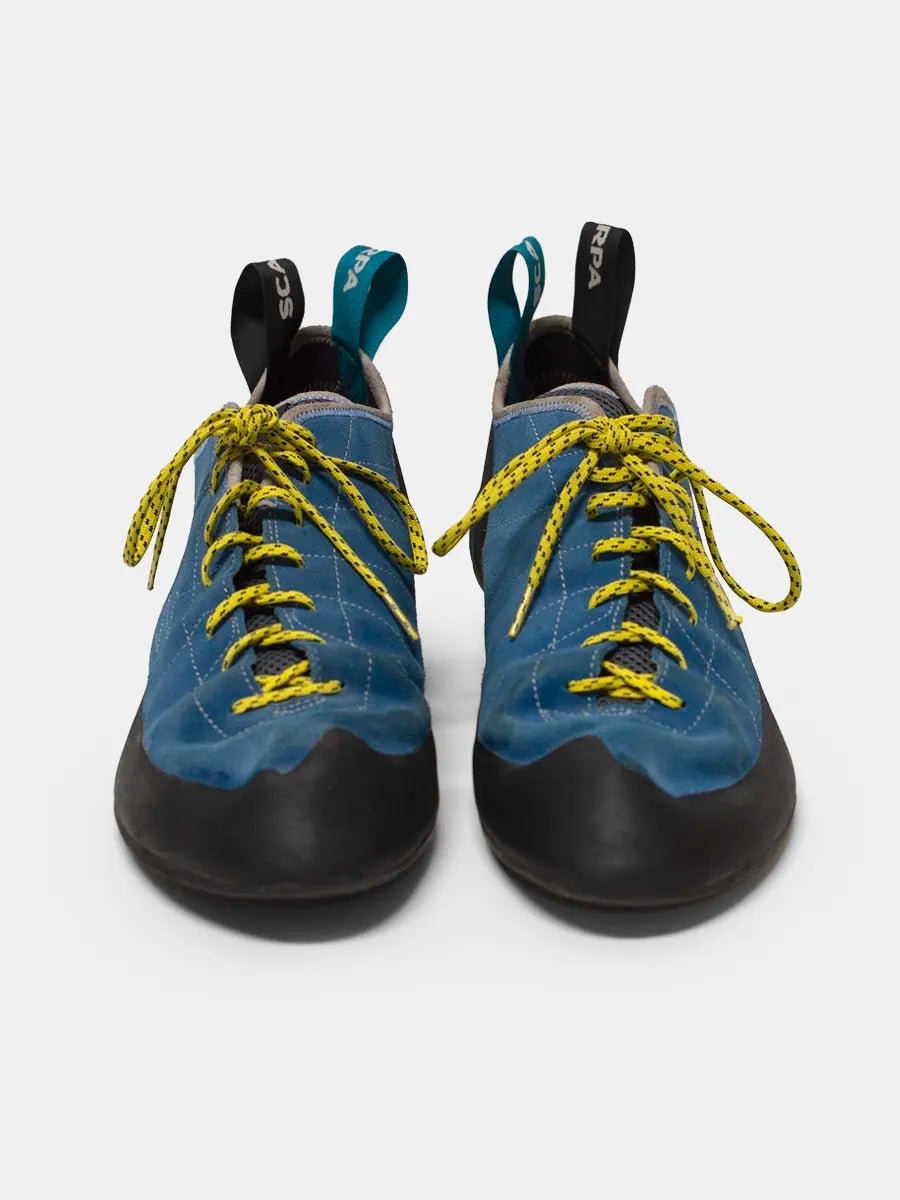 Scarpa Helix Climbing Shoes - Articles In Common