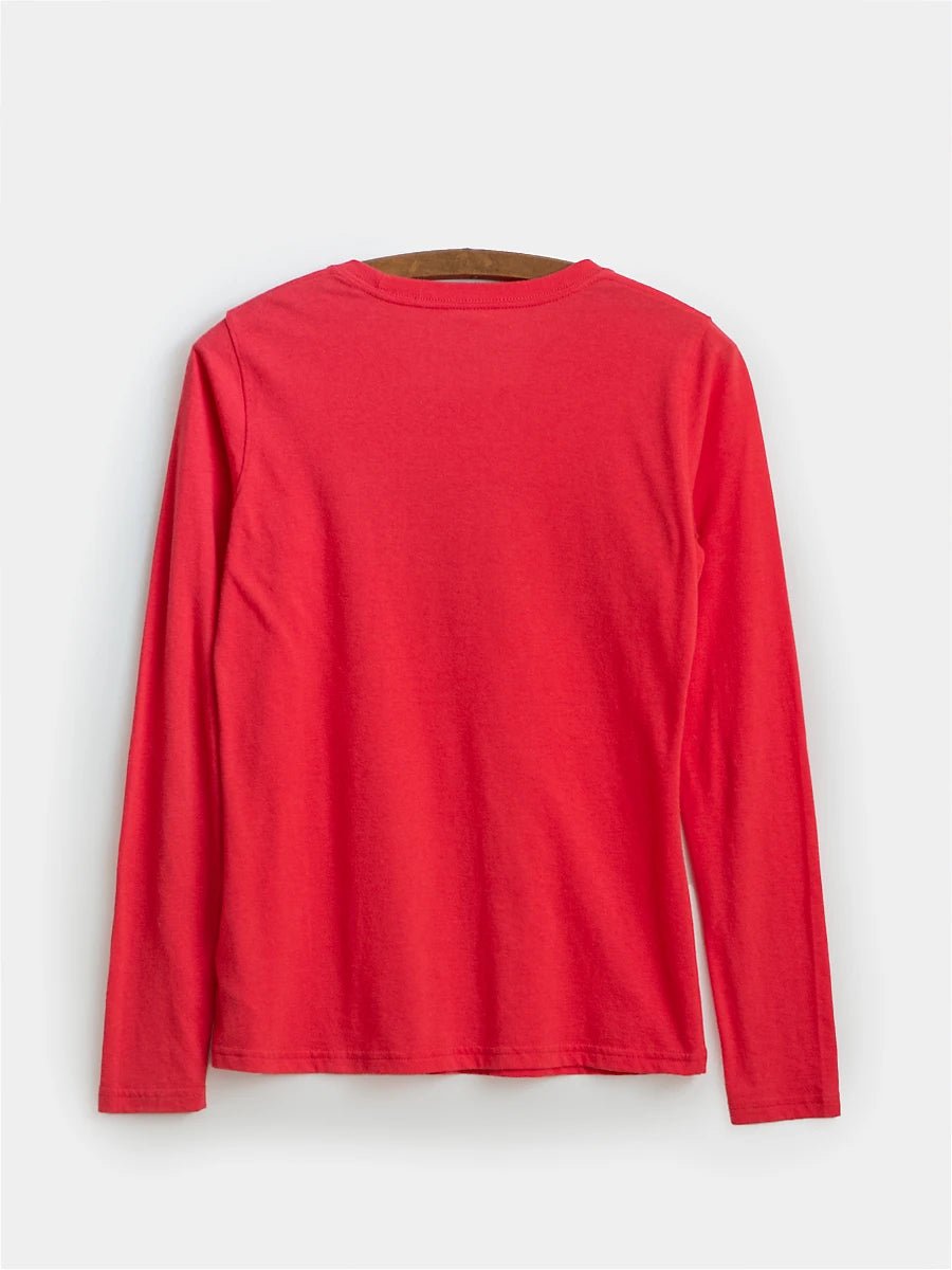 Red long online sleeve graphic tee
